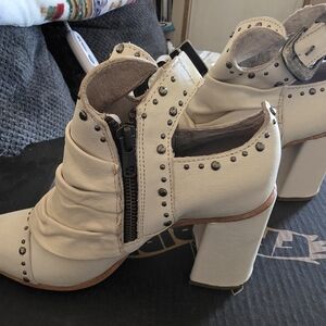 Freebird Cream Studded Heeled Boots